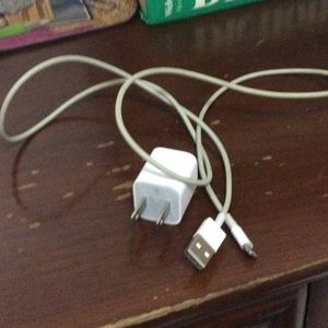 Apple charger